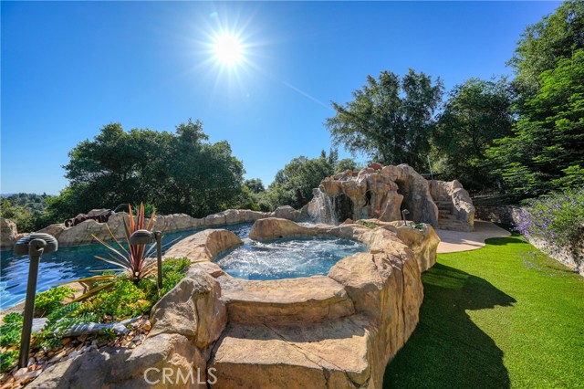 5568 Teton, Kelseyville
