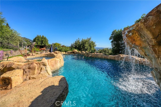 5568 Teton, Kelseyville