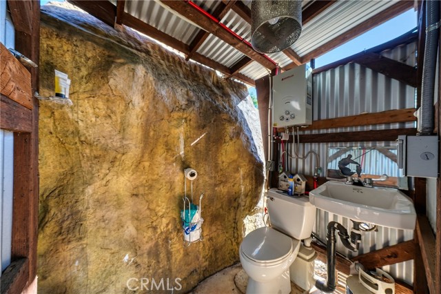 5568 Teton, Kelseyville