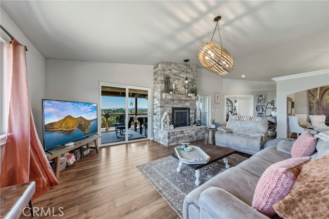 5568 Teton, Kelseyville