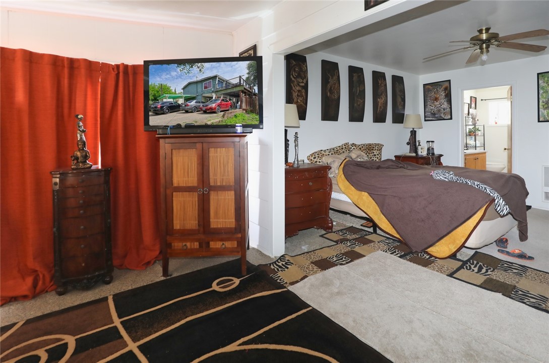 4292 Sunset, Clearlake