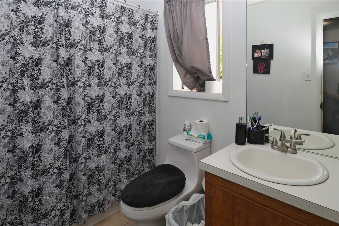 4292 Sunset, Clearlake