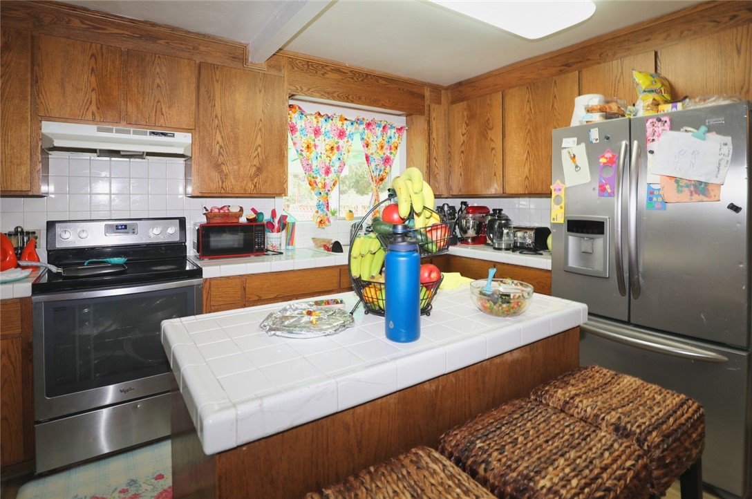 4292 Sunset, Clearlake