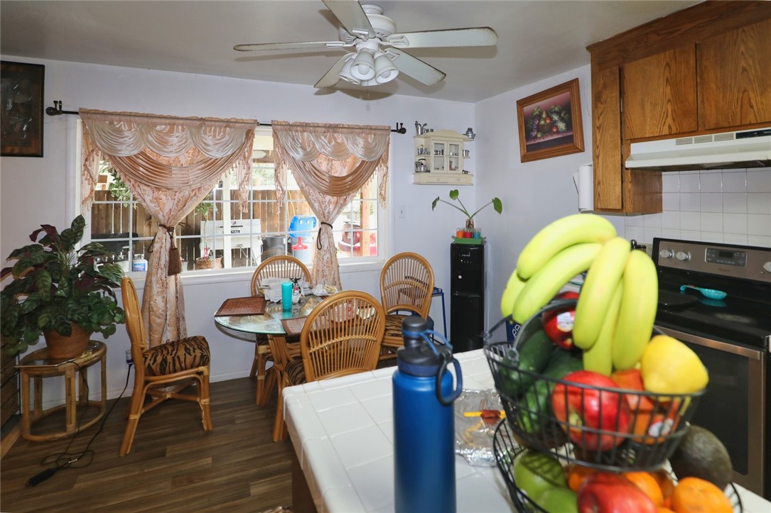 4292 Sunset, Clearlake