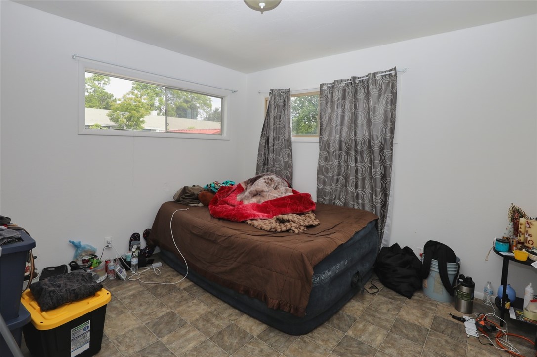 4292 Sunset, Clearlake