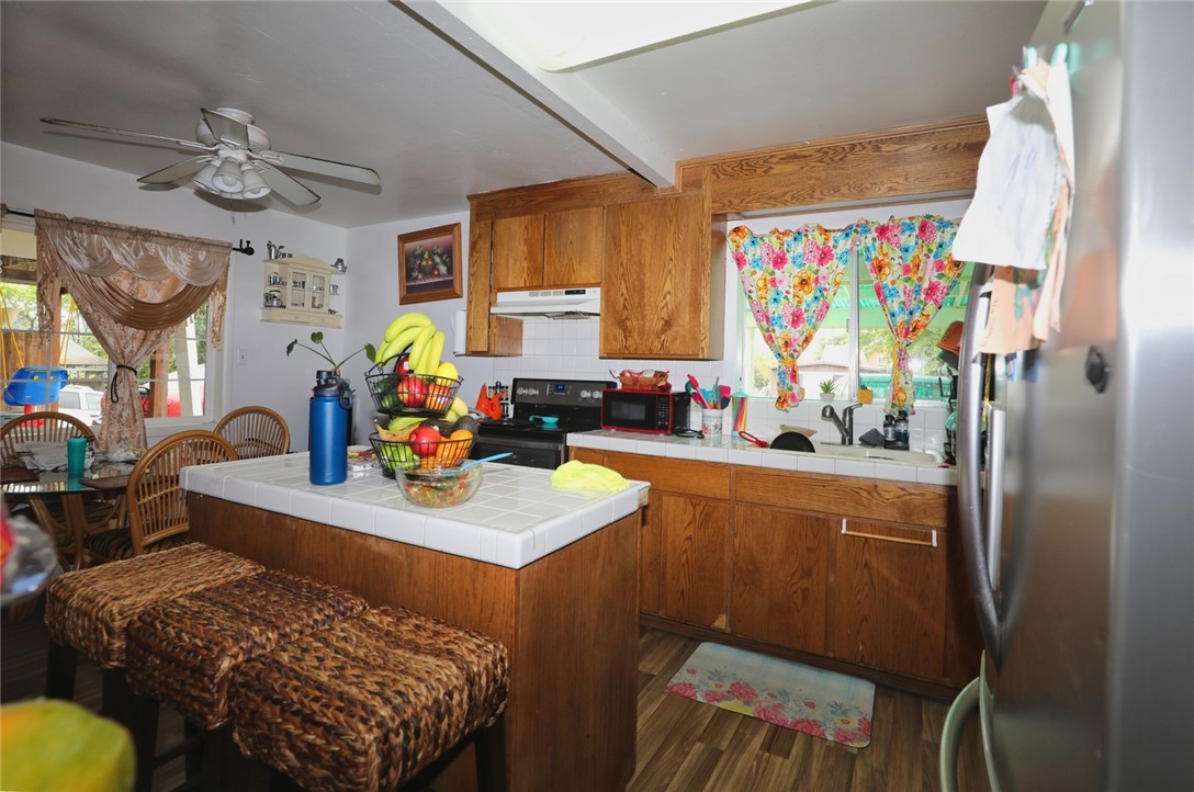 4292 Sunset, Clearlake
