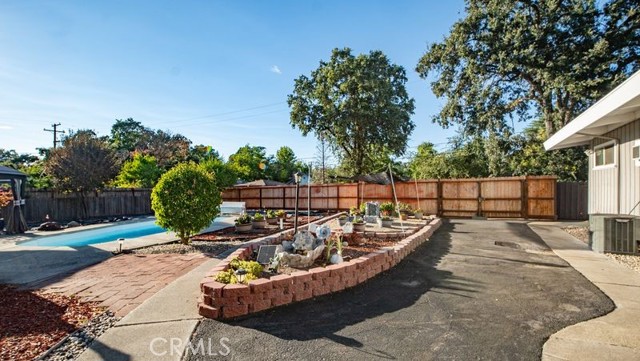 14855 Braendlin Avenue, Clearlake
