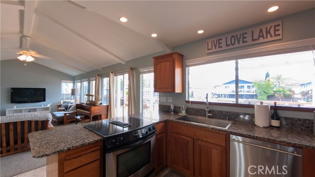 7805 Richard, Lucerne