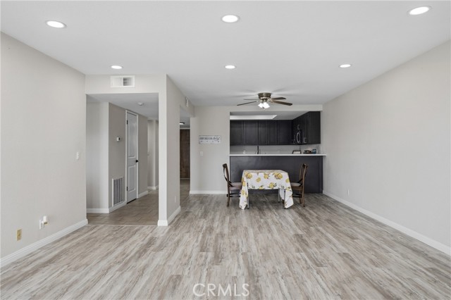 10 Royale, Lakeport