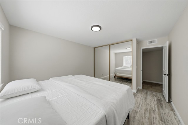 10 Royale, Lakeport