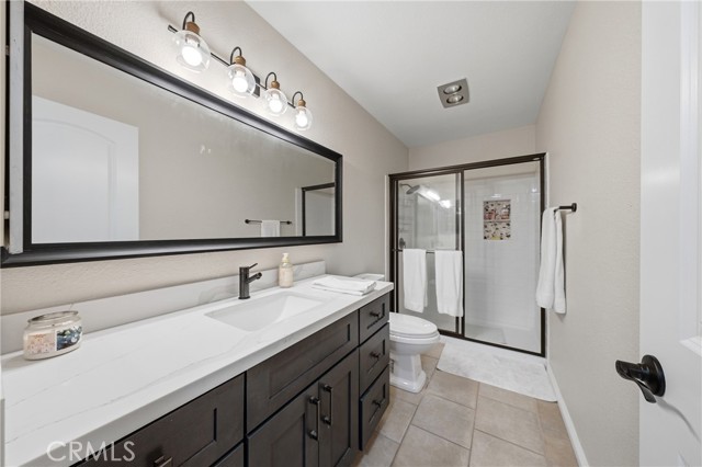 10 Royale, Lakeport