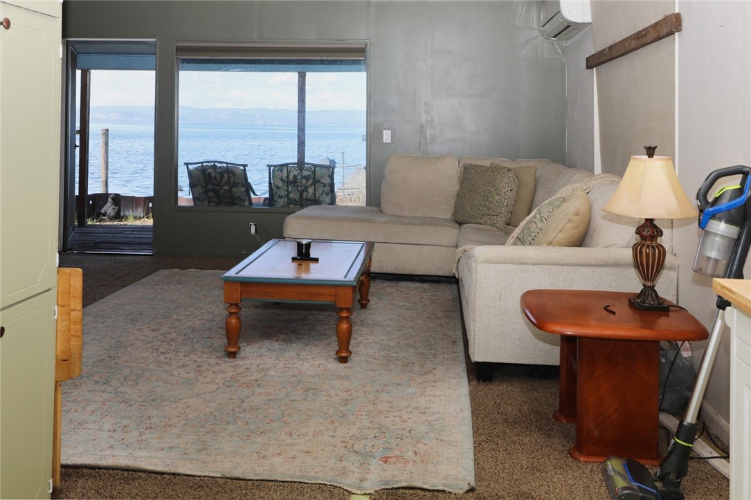 6537 E Highway 20, Lucerne