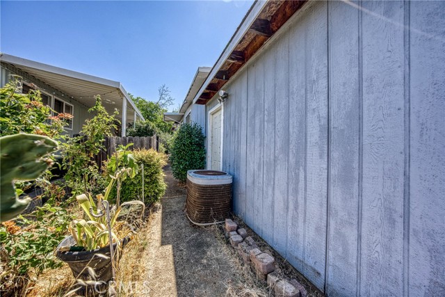 13942 Apple Lane, Clearlake Oaks