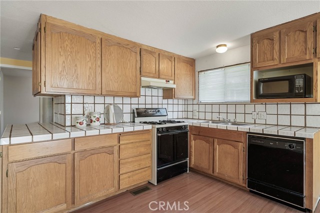13942 Apple Lane, Clearlake Oaks