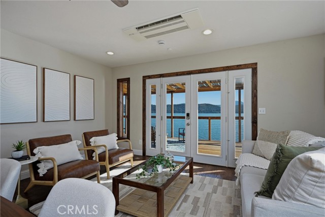 12521 Lakeshore, Clearlake