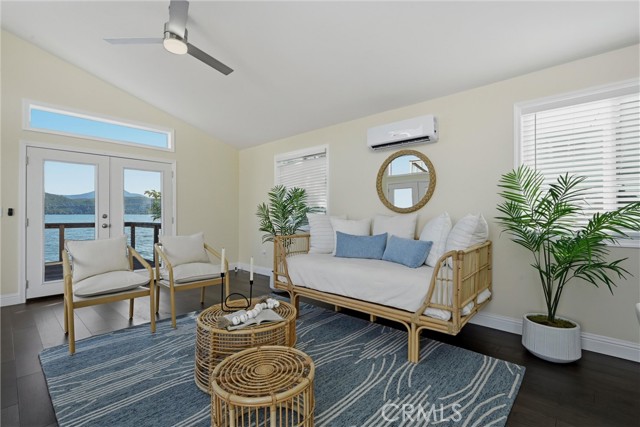 12521 Lakeshore, Clearlake