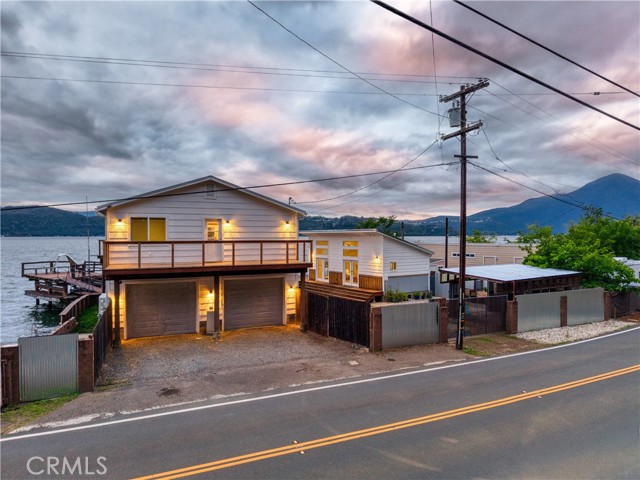 12521 Lakeshore, Clearlake