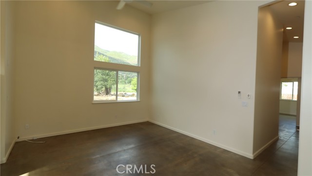 12062 Mead, Middletown