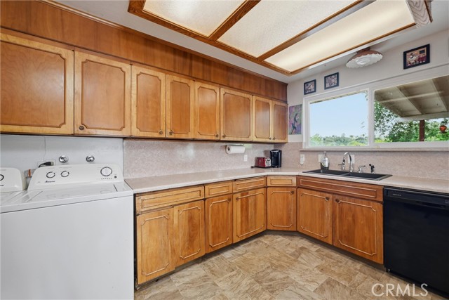 7478 Lakeland Drive, Clearlake