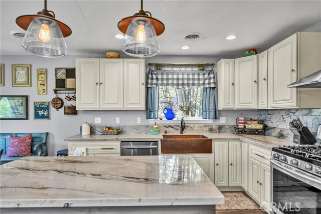 15314 Summit Boulevard, Cobb