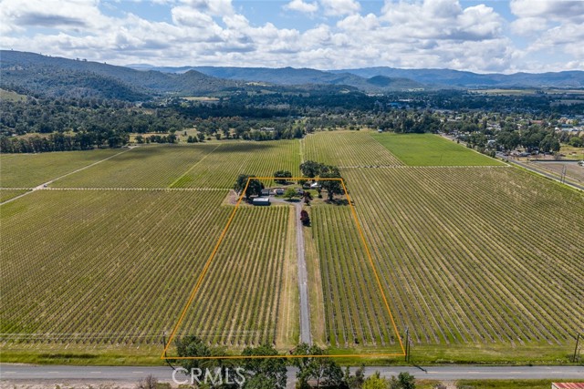 4720 Clark, Kelseyville