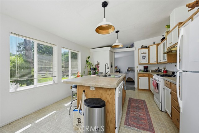 3289 Brown, Clearlake