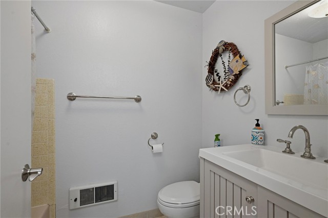 564 Keys, Clearlake Oaks