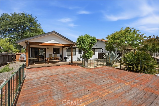 564 Keys, Clearlake Oaks