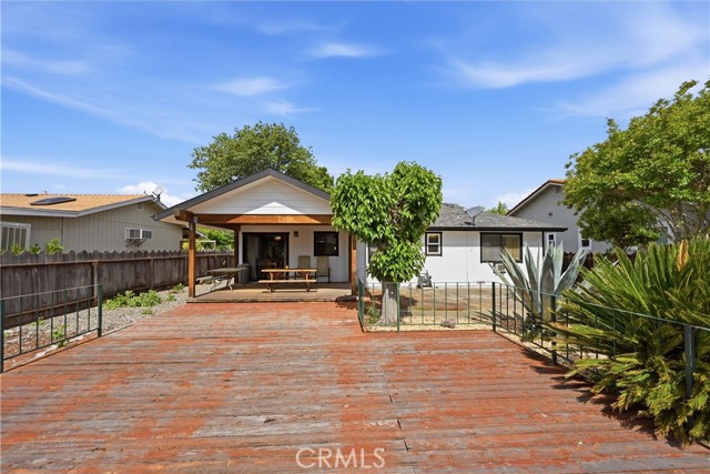 564 Keys, Clearlake Oaks