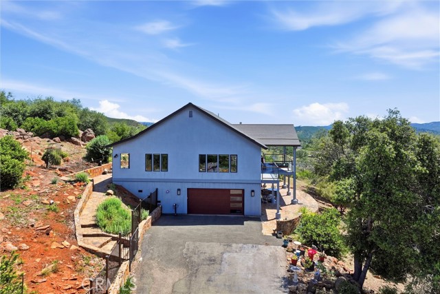 20069 Honey Hill, Hidden Valley Lake