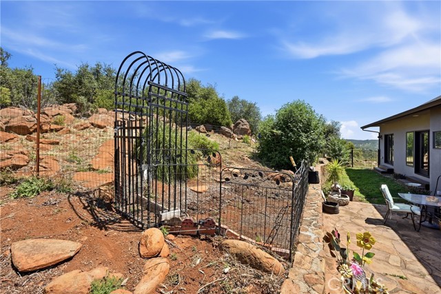 20069 Honey Hill, Hidden Valley Lake