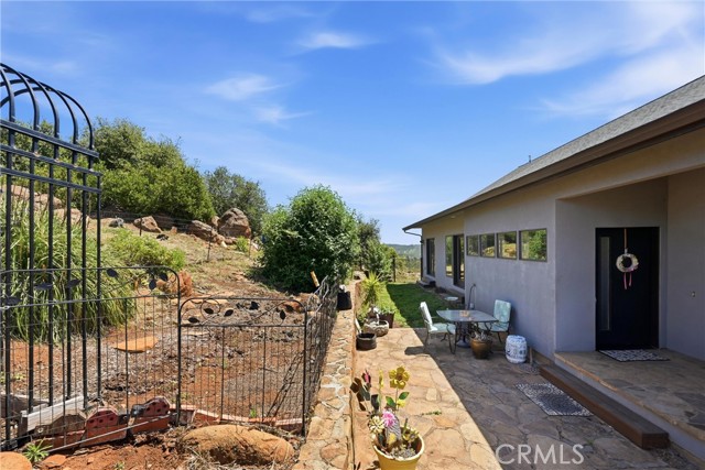 20069 Honey Hill, Hidden Valley Lake