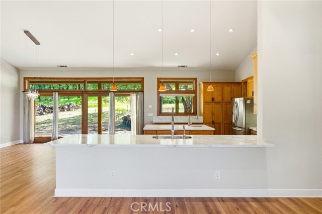 17205 Black Oak Hill, Middletown