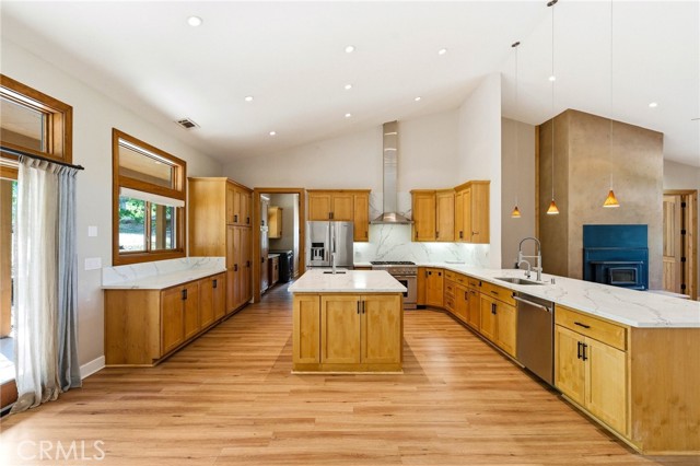 17205 Black Oak Hill, Middletown