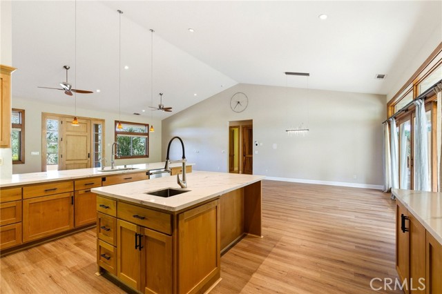17205 Black Oak Hill, Middletown