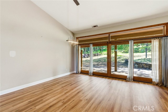 17205 Black Oak Hill, Middletown