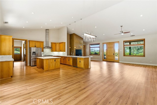 17205 Black Oak Hill, Middletown
