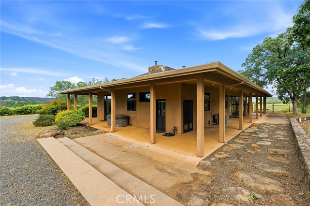 17205 Black Oak Hill, Middletown