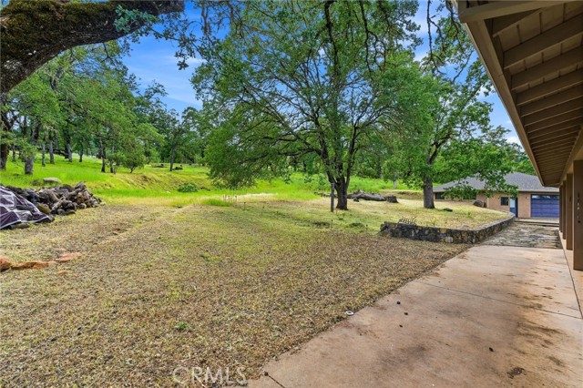 17205 Black Oak Hill, Middletown