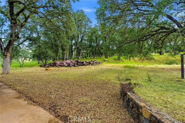 17205 Black Oak Hill, Middletown