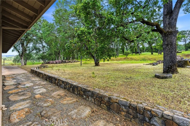 17205 Black Oak Hill, Middletown