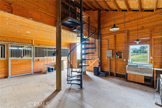 17205 Black Oak Hill, Middletown