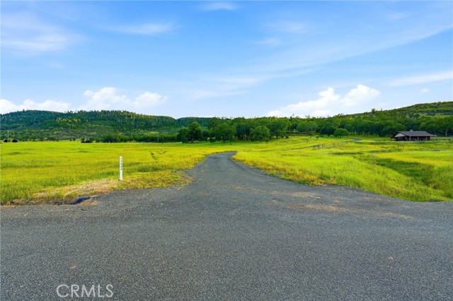 17205 Black Oak Hill, Middletown
