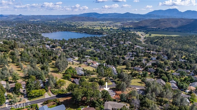 17867 Deer Hill Road, Hidden Valley Lake