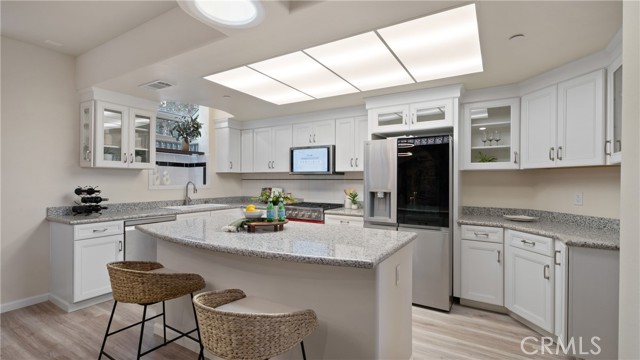 17867 Deer Hill Road, Hidden Valley Lake