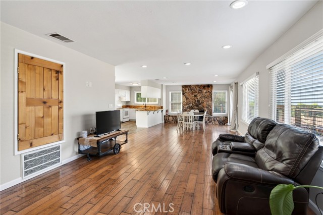 9786 Mount Hood Way, Kelseyville