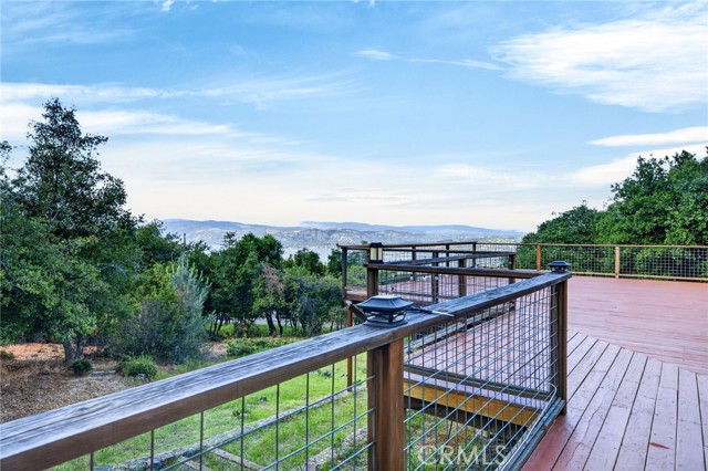 9786 Mount Hood Way, Kelseyville