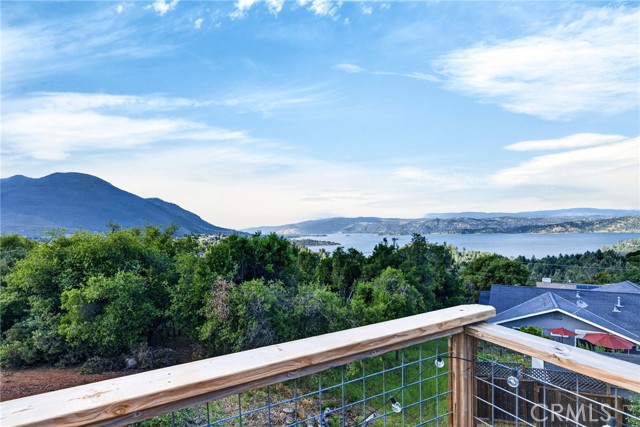 9786 Mount Hood Way, Kelseyville