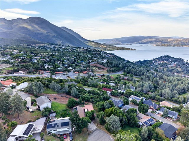 9786 Mount Hood Way, Kelseyville