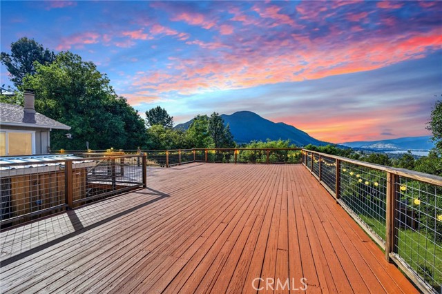 9786 Mount Hood Way, Kelseyville
